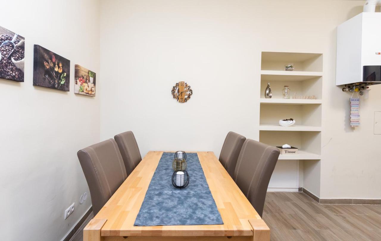 Comfortable Romantic 1 Bedroom Apartment Near Augarten Wien Ngoại thất bức ảnh